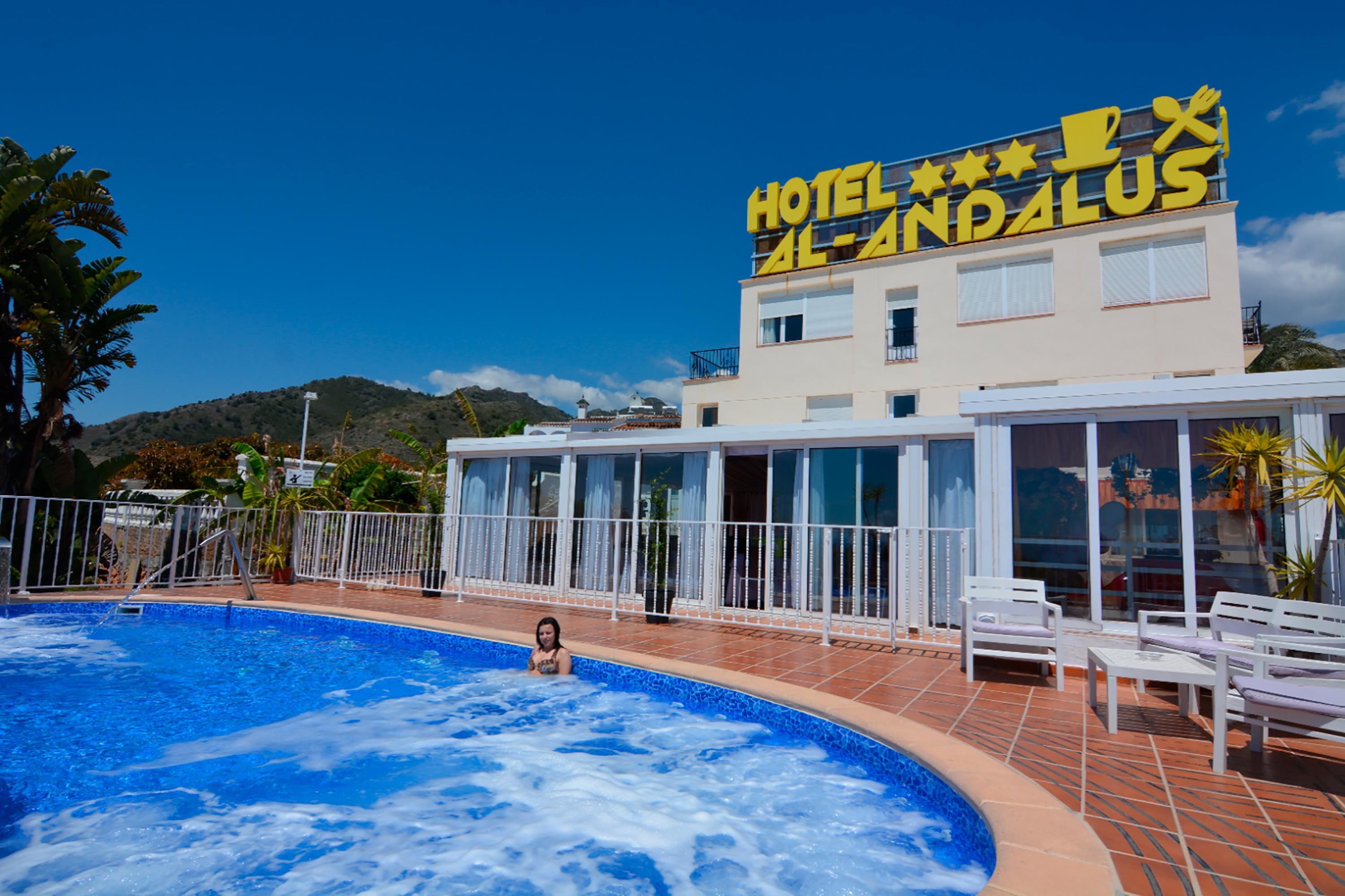 Hotel Al-Andalus Nerja Εξωτερικό φωτογραφία